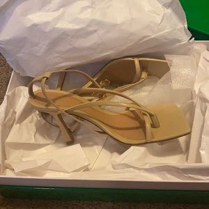 ‼️‼️SOLD‼️‼️ Bottega veneta stretch sandals